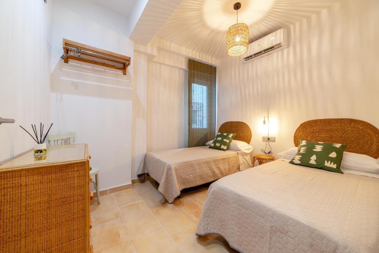 Apartamento Ronda Genil Con Parking Gratuito Granada Exterior foto